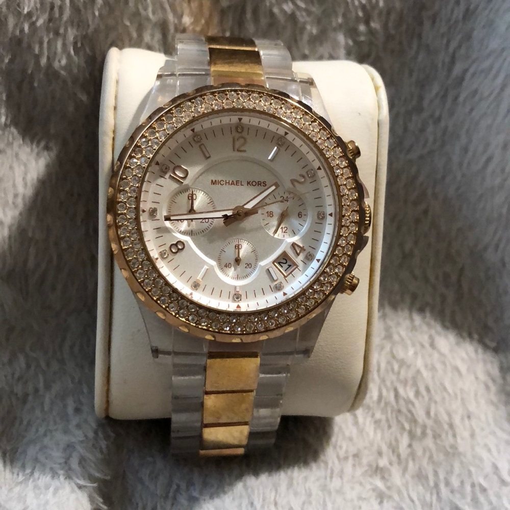 Michael Kors Watch - Picture 2 of 2